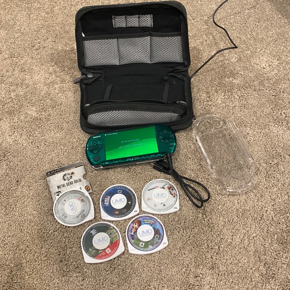 *SOLD*Playstation Portable Spirited Green PSP 3000SG Sony Limited Console Bundle
